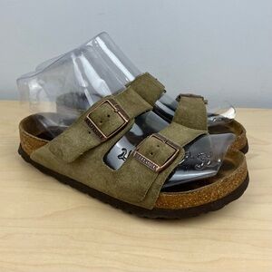 Birkenstock Women’s Size 35 / 4.5-5 Arizona Green Suede Slide Sandals 2 Strap